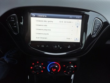 Opel Adam Hatchback 1.4 87KM 2015 Opel Adam klimatronik, parktronik, grzana kier., zdjęcie 6