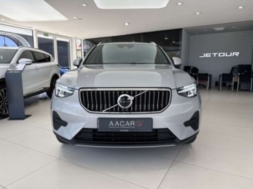 Volvo XC40 Crossover Plug-In Facelifting 1.5 T4 211KM 2022 Volvo XC 40 T4 Recharge Core Kamera cofania Ambiente Blind Spot CarPlay, zdjęcie 5