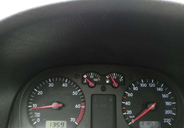 Volkswagen Golf IV Hatchback 1.4 16V 75KM 1998 Volkswagen Golf Volkswagen Golf 1.4 Benzyna 75KM, zdjęcie 13