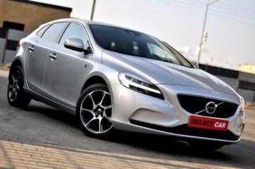 Volvo V40 II Hatchback Facelifting 2.0 D2 120KM 2016 Volvo V40 LiFT Full Led Ocean Race Ledy Digital