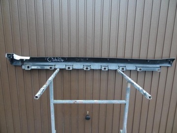 Накладка на порог правая Toyota Urban Cruiser 08 - порог