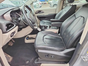 Chrysler Pacifica II 2020 Chrysler Pacifica Touring L 2020 3.6 Benzyna 287KM, zdjęcie 7
