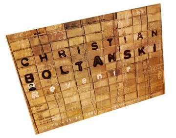 Plakat wystawowy Revenir Christian Boltanski Centr