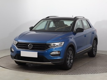 Volkswagen T-Roc I SUV 1.5 TSI ACT 150KM 2018 VW T-Roc 1.5 TSI, Salon Polska, Klima, zdjęcie 1