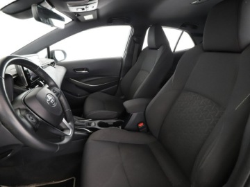 Toyota Corolla XII Hatchback 1.8 Hybrid 122KM 2020 Toyota Corolla HEV full LED klima auto kamera, zdjęcie 12