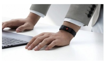 Смарт-браслет Huawei Band 4 Pro черный