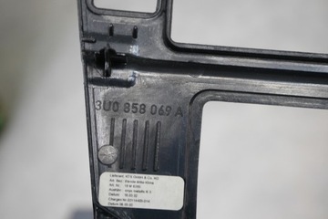 РАМКА РАДИОПАНЕЛИ SKODA SUPERB I 01-06