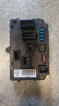 BLOK POJISTEK PEUGEOT 407 SW S120017001H