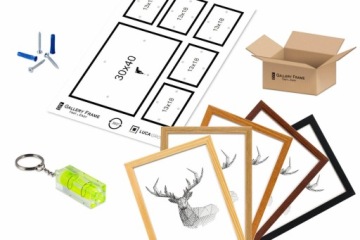 Набор бежевых рамок для галереи на 4 фотографии.