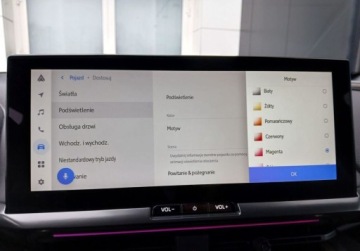 Toyota C-HR II SUV Plug-In 2.0 Hybrid Dynamic Force Plug-in  223KM 2025 Toyota C-HR C-HR PHEV Executive FV23 Salon PL Serwis ASO 1 wl., zdjęcie 18