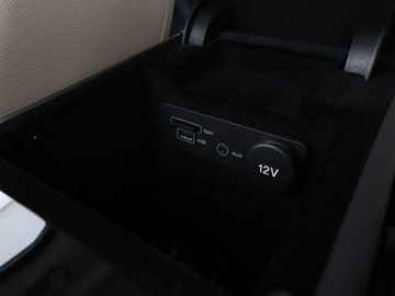 Jaguar XE Sedan 2.0 i4 180KM 2015 Jaguar XE 20d Pure Automat Klimatronik Nawigacja, zdjęcie 29