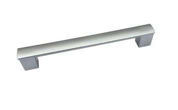 Ручка мебельная UC 128мм серебро + шурупы