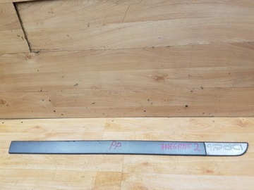 LIŠTA BOČNÍ DVEŘE PŘEDNÍ PRAVÁ RENAULT MEGANE II