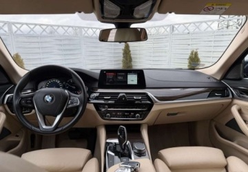 BMW Seria 5 G30-G31 Touring 520d 190KM 2018 BMW Seria 5 BMW Seria 5 2.0 Diesel 190KM, zdjęcie 12