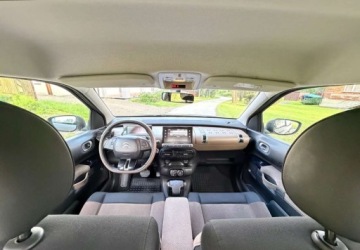 Citroen C4 Cactus Crossover 1.2 PureTech 82KM 2014 Citroen C4 Cactus Citroen C4 Cactus PureTech 82 StopampStart ETG Shine Edi, zdjęcie 18