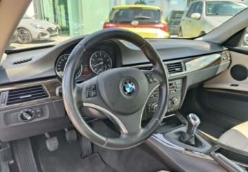 BMW Seria 3 E90-91-92-93 Touring E91 2.0 318i 143KM 2012 BMW Seria 3 2012 Coupe 318i E92 2.0 142KM 142.622km Manual 2.0 Benzyna, zdjęcie 15