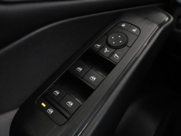 Nissan Qashqai III e-Power 1.5 V-CT 190KM 2023 Nissan Qashqai Hybryda 190KM Automat Kamera, zdjęcie 33