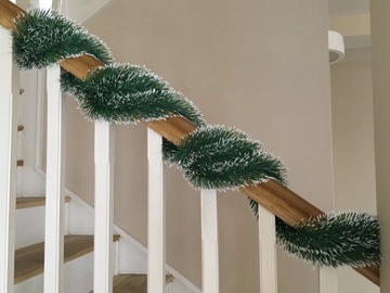 GIRLANDA ŁAŃCUCH SELEDYNOWO ZIELONY 10x4,5m