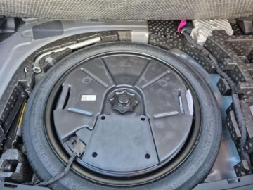 Seat Leon IV Hatchback 1.5 eTSI (MHEV) 150KM 2024 Seat Leon Seat Leon FR1.5 150 kmsalon pltop wyposazenie 1.5 Benzyna, zdjęcie 20