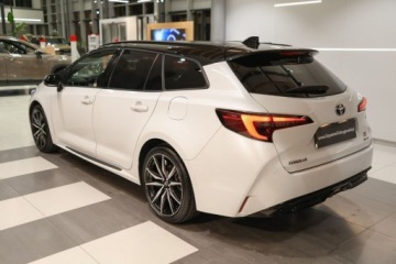 Toyota Corolla XII TS Kombi Facelifting 2.0 Hybrid Dynamic Force 196KM 2024 Toyota Corolla 2.0 Hybrid GR Sport Dynamic 2.0 Hybryda 197KM, zdjęcie 3