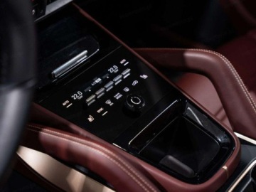 Porsche Cayenne III 2026 PORSCHE Cayenne Turbo E-Hybrid Suv 4.0 (599KM) 2026, zdjęcie 9