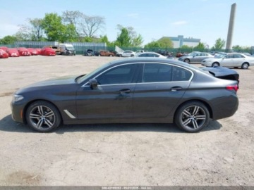 BMW Seria 5 G30-G31 2021 BMW Seria 5 530i xDrive 2021 2.0l 2.0 Benzyna 248KM, zdjęcie 2