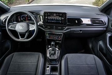 Volkswagen T-Roc I SUV Facelifting 1.5 TSI ACT 150KM 2025 Volkswagen T-Roc Final Edition 1.5 TSI 150 KM DSG, zdjęcie 14