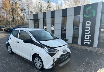 Toyota Aygo II Hatchback 3d Facelifting 1.0 VVT-i 72KM 2020 Toyota Aygo 1.0B 72KM 2020r. Salon Polska Benzyna 72KM