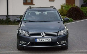 Volkswagen Passat B7 Variant 2.0 TDI CR DPF BlueMotion 140KM 2011 Volkswagen Passat 2.0 TDI Navi PDC Automat Tempomat Klimatronik Serwisowany, zdjęcie 1