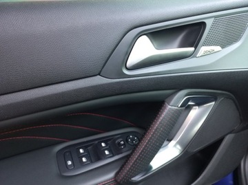 Peugeot 2015 Peugeot 308 GT Full LED Navi Kamera 2xPDC 1.6 Benzyna 205KM, zdjęcie 10