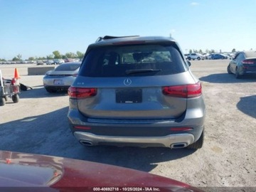 Mercedes GLB 2023 Mercedes-Benz GLB 250 2023 2.0l 2.0 Benzyna 221KM, zdjęcie 3