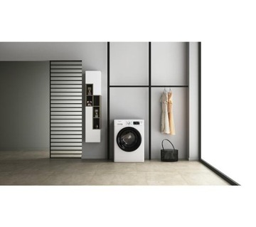 Отдельностоящая стиральная машина Whirlpool FFB 8469 BV PL