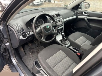 Skoda Octavia II Kombi 1.4 TSI 122KM 2010 Skoda Octavia 1.4 TSI Ambition 122KM 2010r, zdjęcie 16