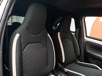 Toyota Aygo X 1.1 VVT-i 72KM 2025 Od ręki - Teamplayer 1.0 Benzyna 72KM | Podgrzewane fotele!, zdjęcie 22