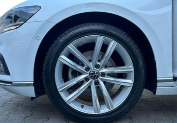 Volkswagen Passat B8 Variant Facelifting 2.0 TDI SCR 150KM 2022 Volkswagen Passat Elegance Pakiety, FV 23, ACC, Kamera, Podgrzewane 4 fot, zdjęcie 38