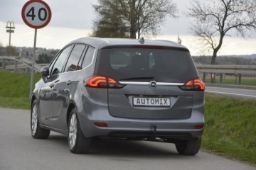 Opel Zafira C Tourer Facelifting 1.6 CDTI 120KM 2017 Opel Zafira 1.6 CDTI nawi kamera hak 7 osobowy, zdjęcie 6