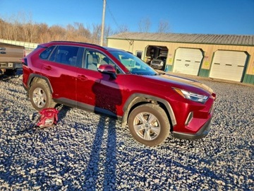 Toyota RAV4 V 2023 Toyota RAV4 XLE, 4x4, od ubezpieczyciela 2.5 Hybryda 219KM, zdjęcie 2