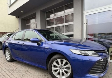 Toyota Camry IX Sedan 2.5 Hybrid Dynamic Force 218KM 2020 Toyota Camry Salon Polska, Serwis ASO, Gwarancja 2.5 Hybryda 218KM, zdjęcie 18