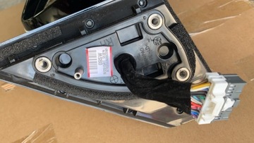 KIA SORENTO 2016- ZRCÁTKO PRAVÉ 19 PIN
