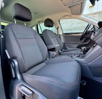 Volkswagen Tiguan II SUV 2.0 TDI 150KM 2017 Volkswagen Tiguan 2.0 TDI 4x4 4motion keylessgo el. klapa SOUND temp ACC L, zdjęcie 32