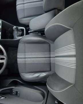 Volkswagen Polo V Hatchback 5d 1.6 TDI-CR DPF 90KM 2013 Volkswagen Polo Volkswagen Polo Match 1.6 TDI 90 KM PolSkory PDC Klimatyza, zdjęcie 22