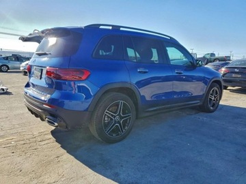 Mercedes GLB 2024 Mercedes-Benz GLB 250 2024 2.0 Benzyna 221KM, zdjęcie 3