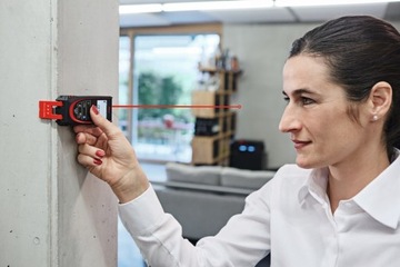 Лазерный дальномер LEICA Disto D2 BT