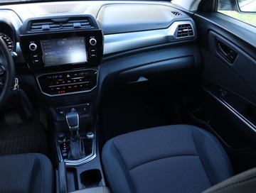  SsangYong Tivoli 1.5 T-GDI, Salon Polska, zdjęcie 7