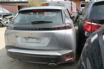 Peugeot 2008 II SUV 1.2 PureTech 130KM 2022 Peugeot 2008 ROK 2022 POJ 1,2 131 KM, zdjęcie 3