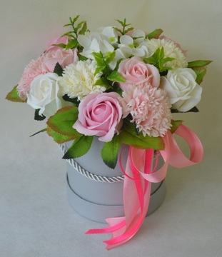 ЦВЕТОЧНАЯ КОРОБКА МЫЛЬНЫЕ ЦВЕТЫ ДЛЯ ПОДАРОЧНОГО БУКЕТА