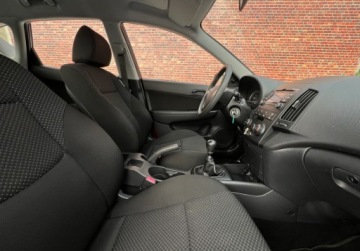 Hyundai i30 I Hatchback 1.4 109KM 2009 Hyundai i30 Alu Klima Isofix Gwarancja w cenie Warszawa VFXW 1.4 Benzyna, zdjęcie 11