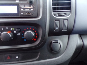 Opel Vivaro B Kombi Extra Long H1 2,9t 1.6 BiTurbo 125KM 2015 OPEL VIVARO 1.6 CDTI Z NIEMIEC 9-OSOBOWY, zdjęcie 23