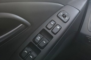Hyundai ix35 SUV Facelifting 1.6 GDI 135KM 2015 Hyundai ix35 1.6 Benz 135KM 6Bieg Led Klima 2 Kpl ALU HAK Faktura Gwarancja, zdjęcie 23