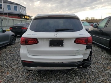 Mercedes GLC C254/X254 2022 Mercedes-Benz GLC 300 4Matic 2022 2.0l 2.0 Benzyna 255KM, zdjęcie 2
